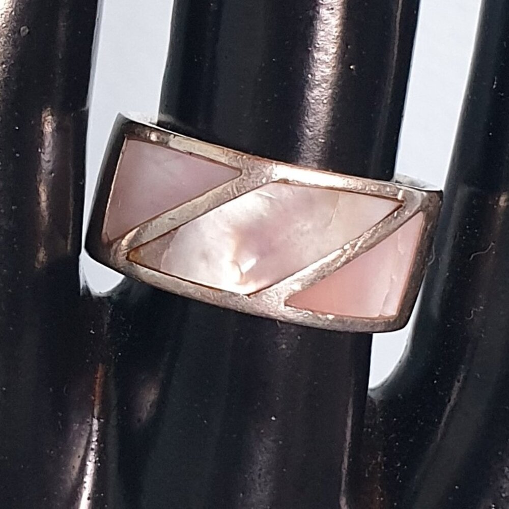 Vintage Native American 925 Sterling Silver Mother of Pearl Ring